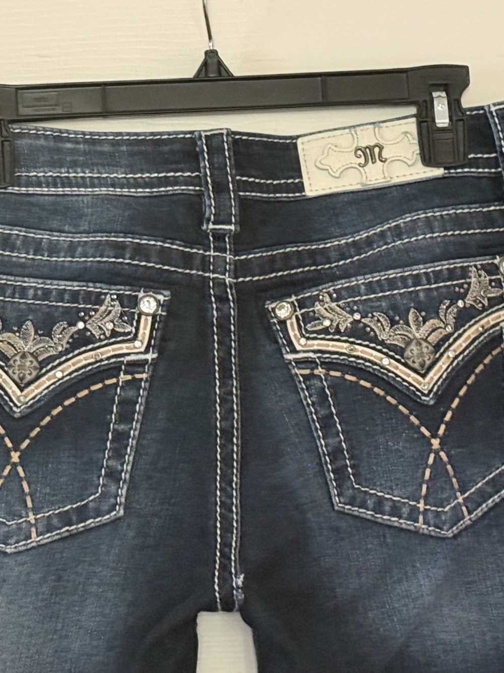 Like New Miss Me Hailey Skinny Dark Blue Jean; Size 28 x 29.5